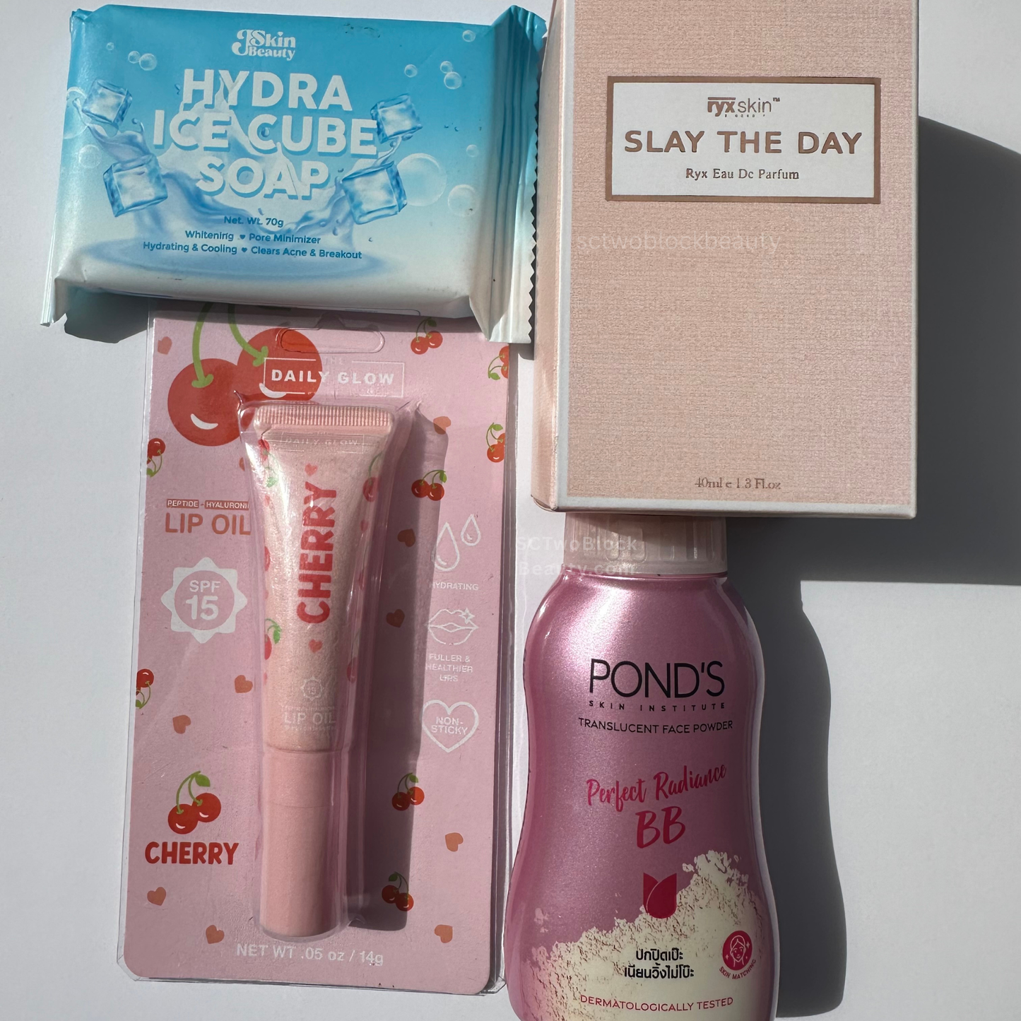 Glow Essentials Beauty Set